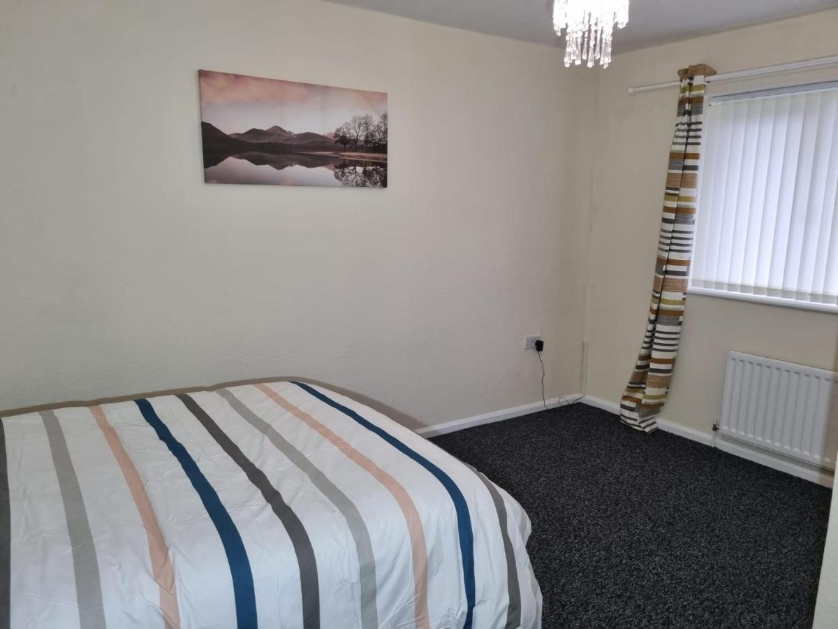 Apartamento Residential Within Easy Reach Of Town *