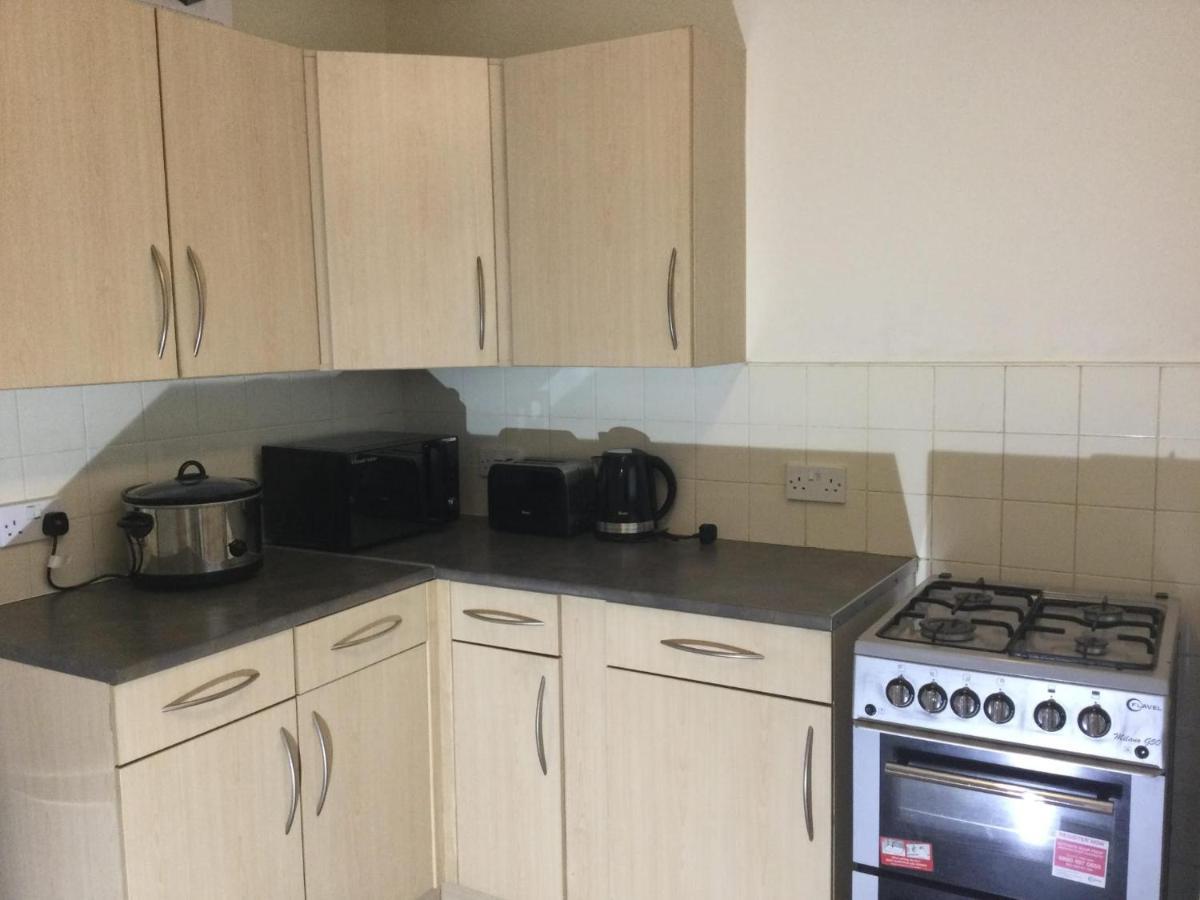 Apartamento Residential Within Easy Reach Of Town *